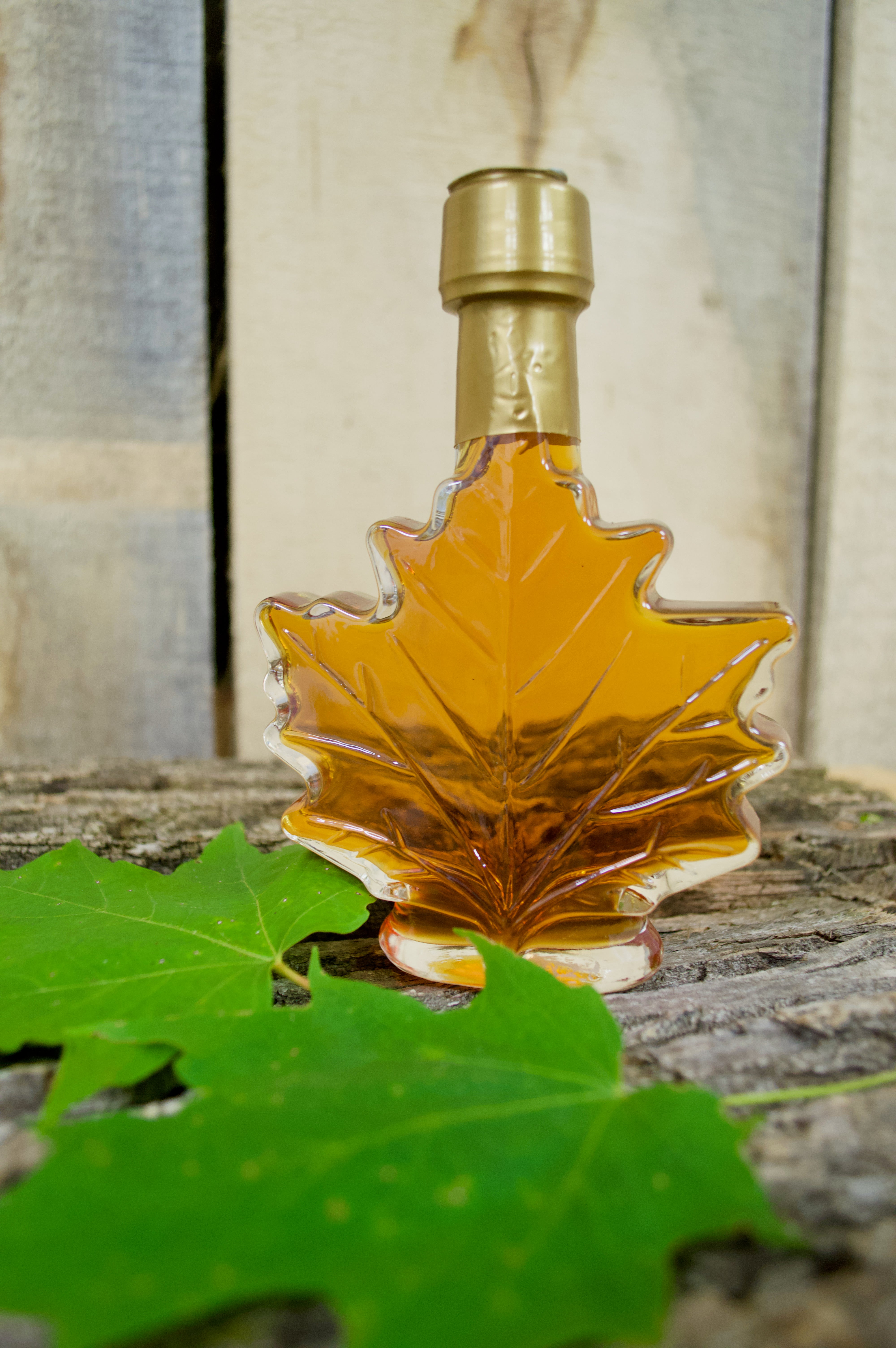 Pure Michigan Maple Syrup (100ml Maple Leaf Glass Bottle)