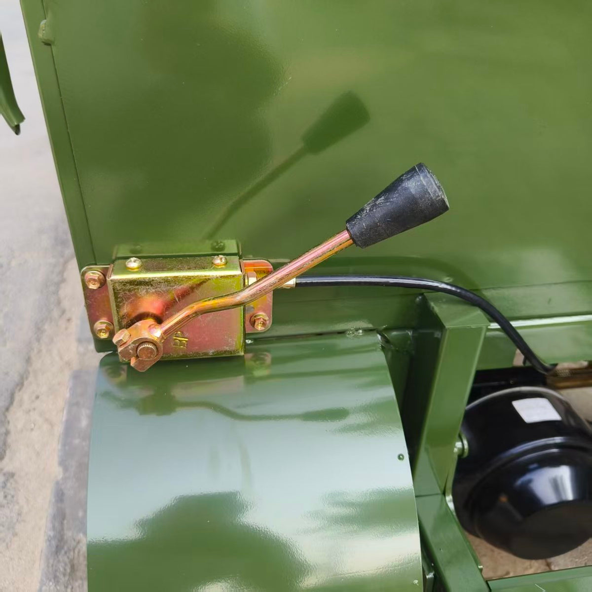 WorkWagon 100 — Electric Utility Wagon (EUW)